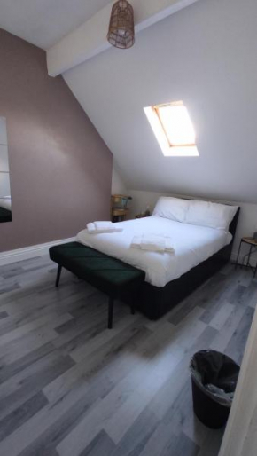 CASA JIMENEZ - Close to town with Shared bathroom